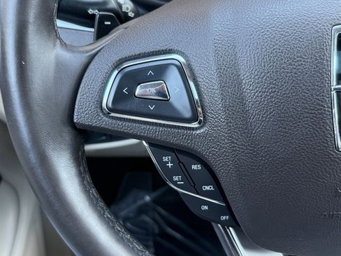 Used 2018 Lincoln MKC Reserve w/ Lincoln MKC Climate Package image 32