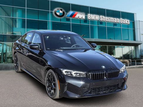 New 2026 BMW 330i Sedan w/ M Sport Package image 3
