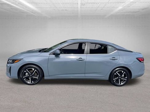 Used 2024 Nissan Sentra SV FWD image 4