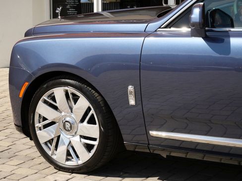 New 2026 Rolls-Royce Cullinan AWD/4WD image 22
