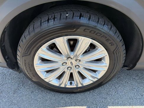 Used 2020 Ford Explorer Limited image 48