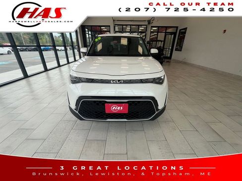 Used 2023 Kia Soul LX FWD image 9