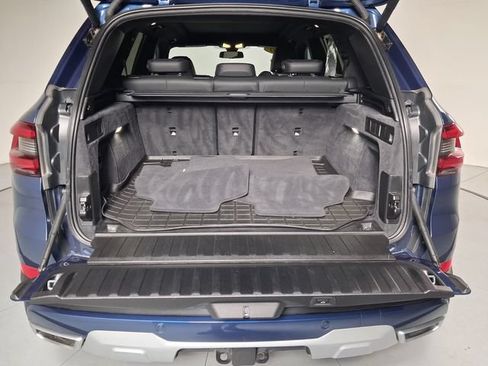 Used 2020 BMW X5 xDrive40i w/ Convenience Package AWD/4WD image 15