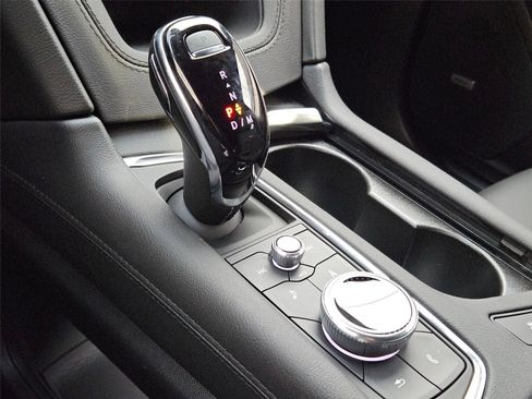 New 2026 Cadillac XT5 Sportv w/ LPO, Red Accent Package AWD/4WD image 22