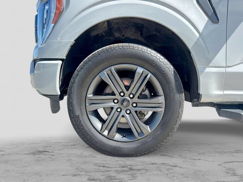 Used 2023 Ford F150 Lariat w/ Equipment Group 502A High AWD/4WD image 17