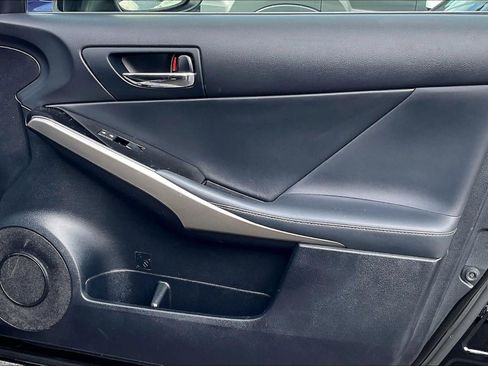 Used 2015 Lexus IS 250 w/ Navigation System Package image 21