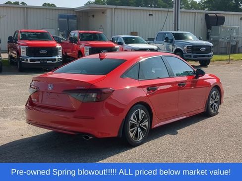 Used 2025 Honda Civic Sport image 13