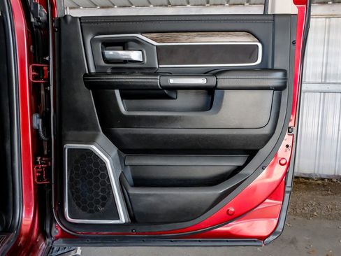 Used 2019 RAM 2500 Laramie image 48