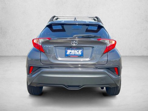 Used 2021 Toyota C-HR LE FWD image 6