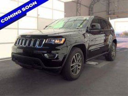 Used 2020 Jeep Grand Cherokee Laredo w/ Quick Order Package 2BN North AWD/4WD image 1