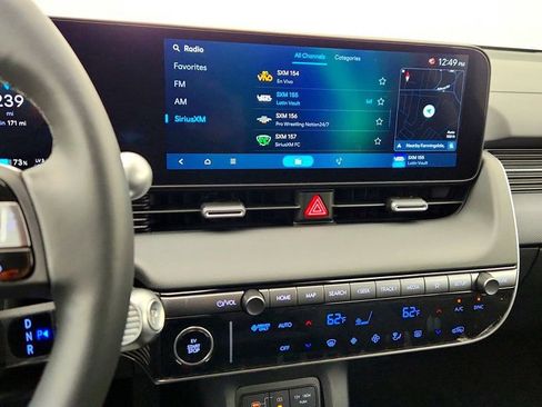 Used 2025 Hyundai Ioniq 5 SEL image 17