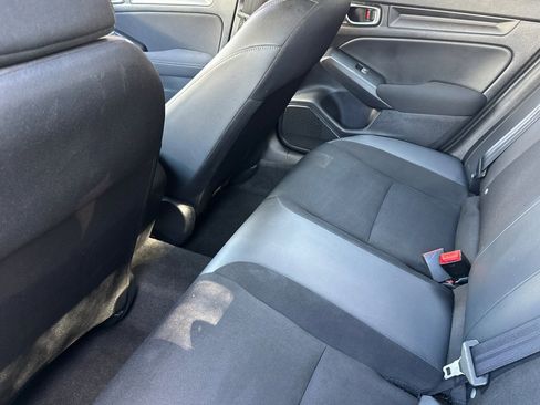 Used 2023 Honda Civic Sport image 26