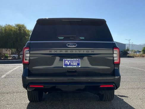 Certified 2024 Ford Expedition Limited image 15
