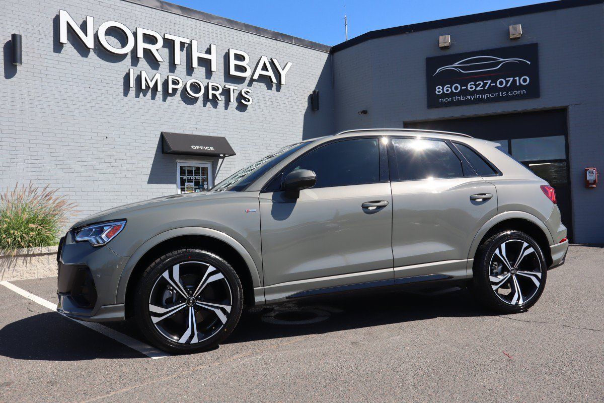 Used 2024 Audi Q3 2.0T Premium Plus AWD/4WD image 1
