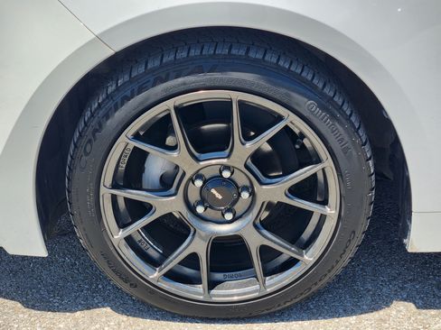 Used 2022 Toyota Corolla LE FWD image 10