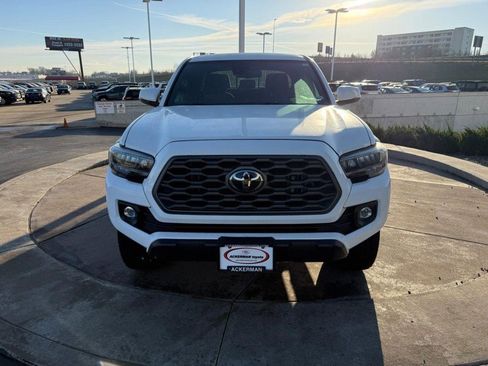 Certified 2021 Toyota Tacoma SR5 image 12