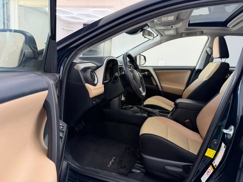 Used 2017 Toyota RAV4 XLE w/ Carpet Mat Package FWD image 17
