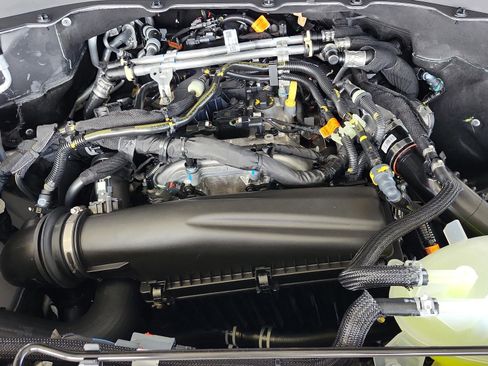 New 2026 Ford Explorer Active w/ Active Comfort Package image 15