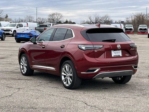 Certified 2023 Buick Envision Avenir image 3