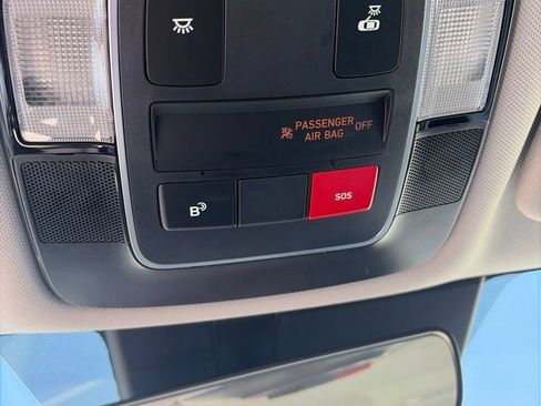 Used 2025 Hyundai Sonata SEL FWD image 21