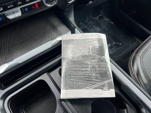 Used 2023 Ford F350 Platinum image 33