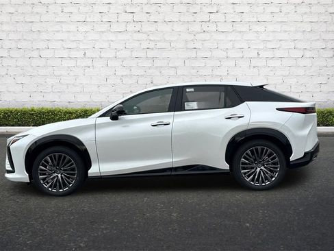 New 2026 Lexus RZ 450e AWD image 7