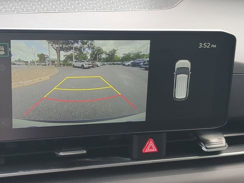 New 2026 Kia Carnival EX FWD image 18