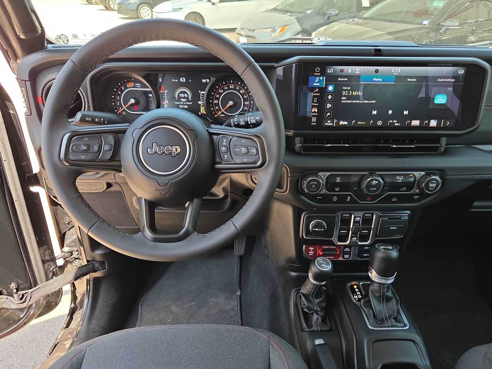 Used 2026 Jeep Wrangler Unlimited Rubicon AWD/4WD image 14