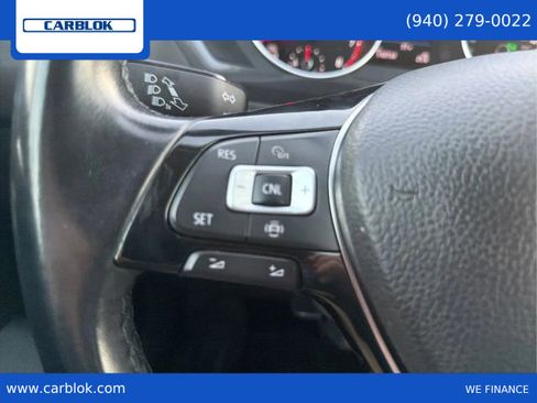 Used 2019 Volkswagen Tiguan SEL image 34