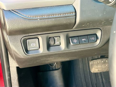 Used 2023 GMC Acadia AT4 w/ Technology Package image 10