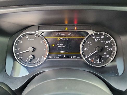 Used 2024 Nissan Rogue S image 23