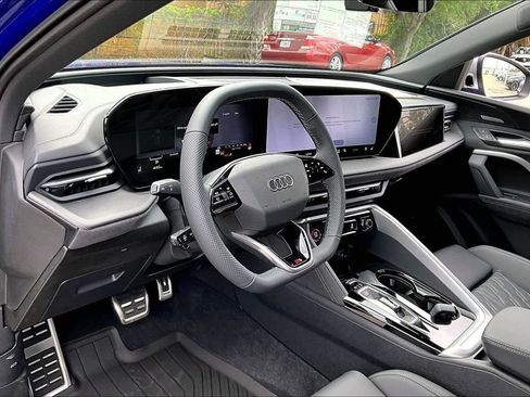 New 2026 Audi SQ5 Premium Plus AWD/4WD image 14