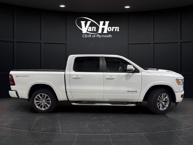 Used 2022 RAM 1500 Laramie w/ Sport Appearance Package AWD/4WD image 8