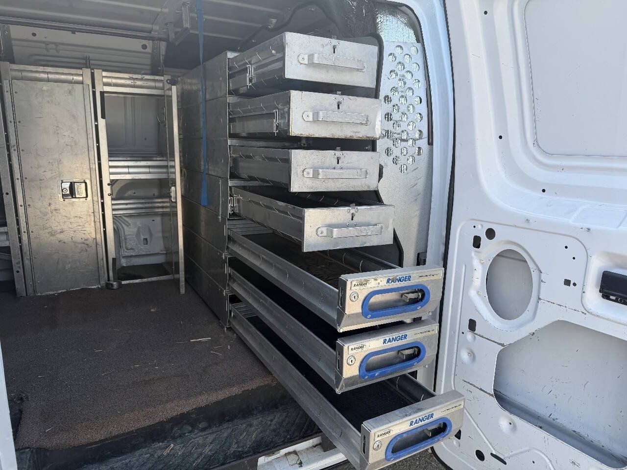 Used 2013 Ford E-150 and Econoline 150 RWD image 18