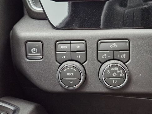 New 2026 Chevrolet Silverado 1500 RST AWD/4WD image 22