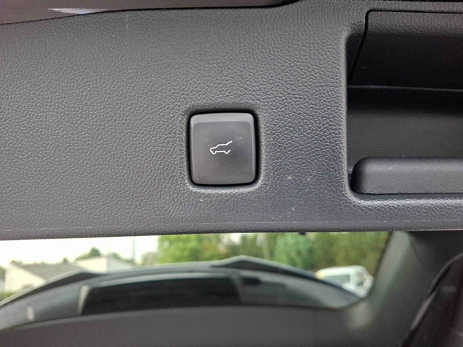 Used 2023 Ford Escape ST-Line w/ Tech Pack #1 AWD/4WD image 31