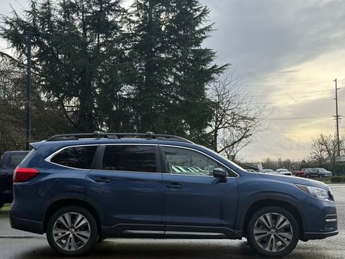 Used 2022 Subaru Ascent Limited w/ Technology Package image 6