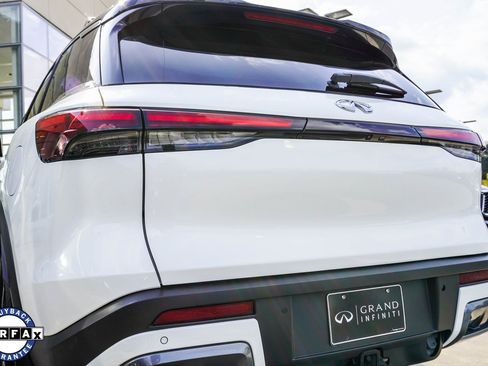 Certified 2024 INFINITI QX60 Autograph w/ Cargo Package image 11
