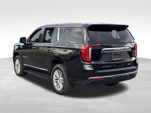 Used 2022 GMC Yukon SLT w/ SLT Premium Package AWD/4WD image 4