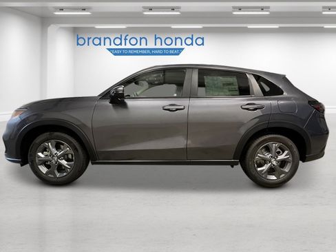 New 2026 Honda HR-V LX image 2