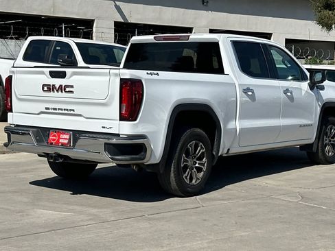 Used 2024 GMC Sierra 1500 SLT AWD/4WD image 3