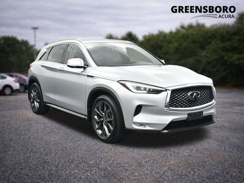Used 2019 INFINITI QX50 Essential w/ Sensory Package AWD/4WD image 1