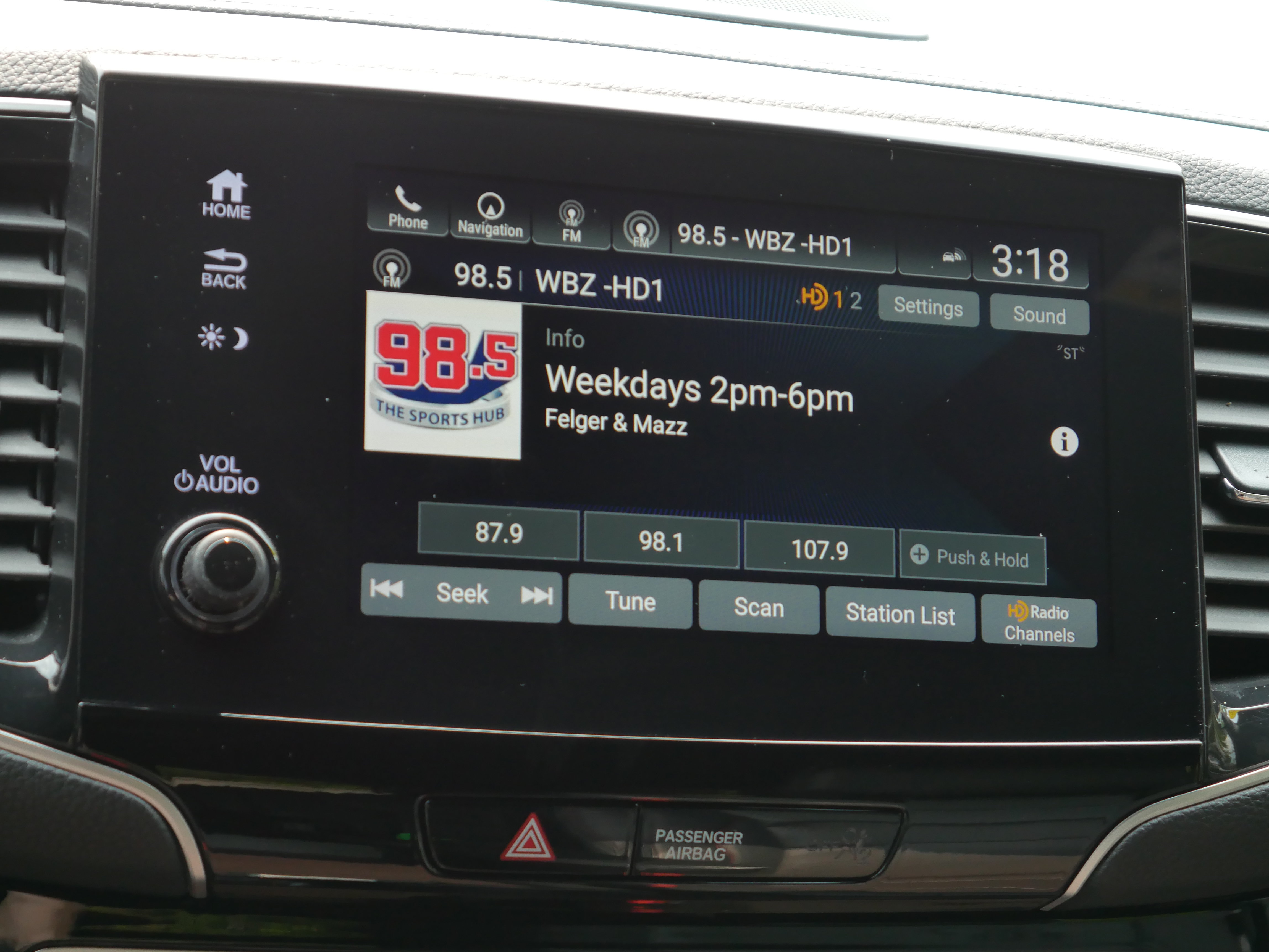 Used 2021 Honda Pilot Black Edition image 24