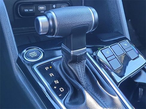 Used 2024 Kia Sportage EX image 15