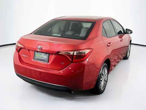Used 2018 Toyota Corolla LE FWD image 9