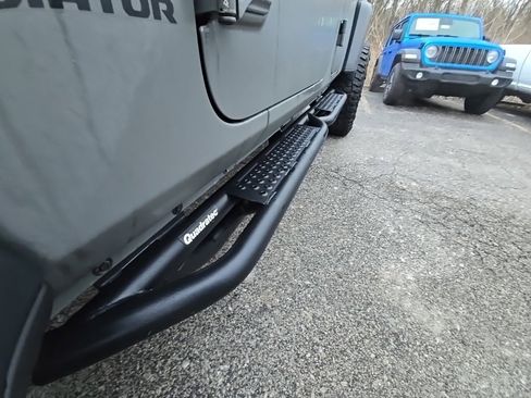 Used 2021 Jeep Gladiator Mojave w/ Trailer Tow Package image 16