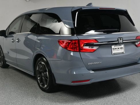 Used 2024 Honda Odyssey Elite image 10