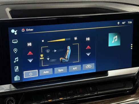 Used 2022 Chevrolet Silverado 1500 LT image 39