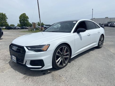 Used 2021 Audi S6 Prestige w/ Prestige Package AWD/4WD image 3