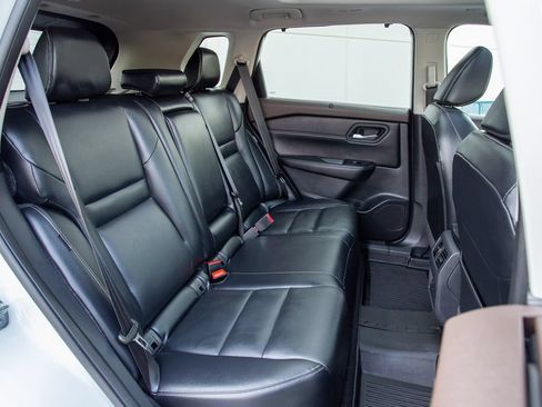 Used 2023 Nissan Rogue SL w/ SL Premium Package AWD/4WD image 21